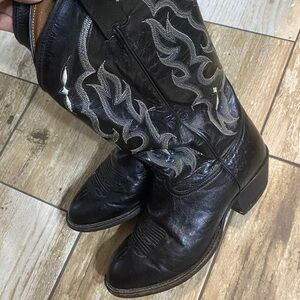 Tony Lama Bonham Ostrich Round Toe Cowboy Boots, Men's size 8 1/2 black